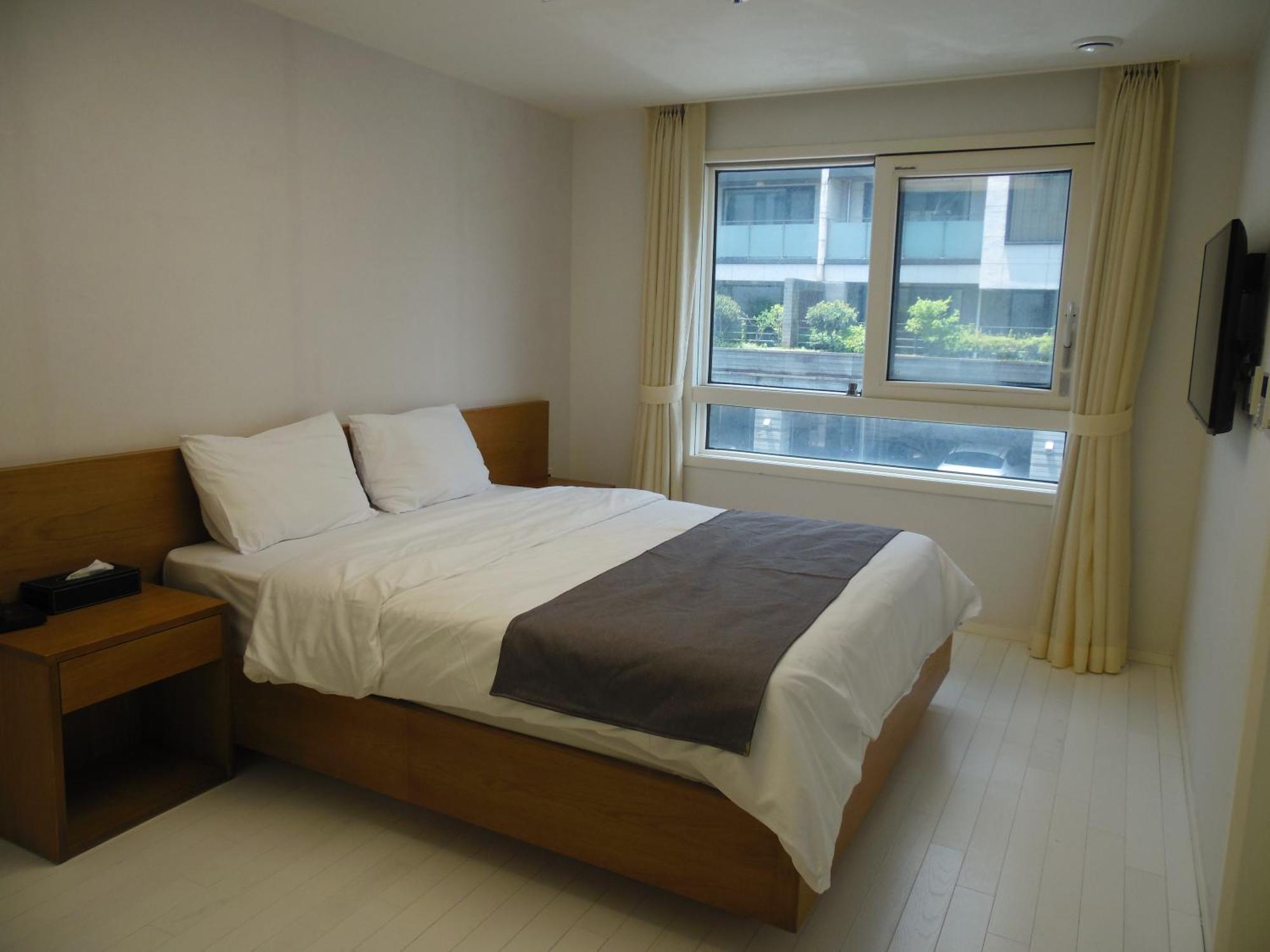 Healthcare Town Resort Seogwipo Exterior photo